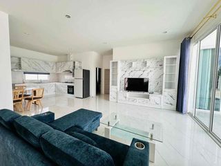 For rent 3 bedrooms villa in Bang Lamung, Chonburi