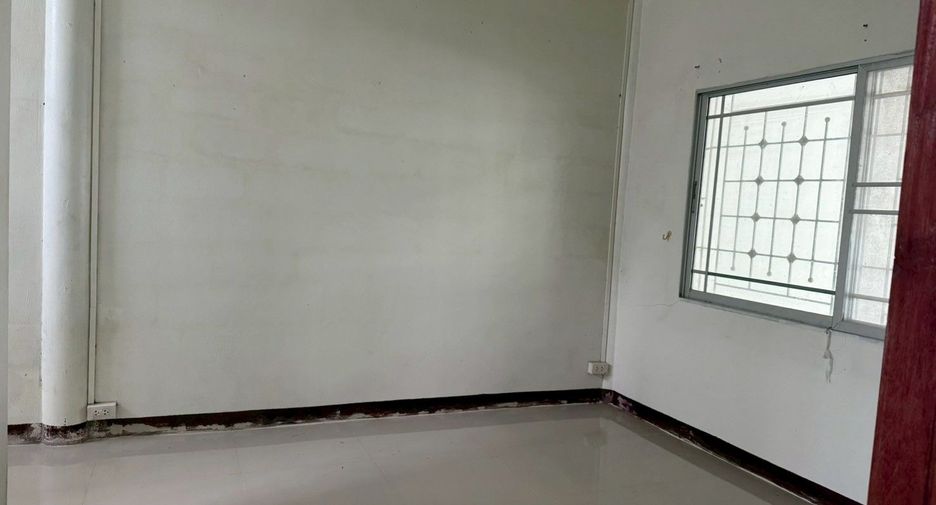 For sale 3 ベッドルーム house in Thanyaburi, Pathum Thani