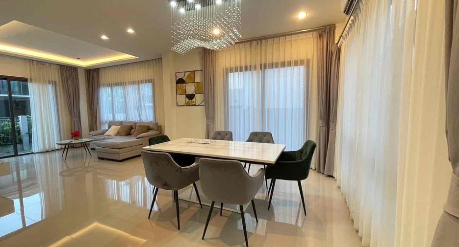 Villa en alquiler de 4 habitaciones en Bang Lamung, Chonburi