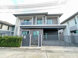 Villa en alquiler de 4 habitaciones en Bang Lamung, Chonburi