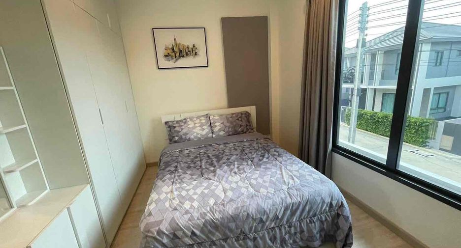 Villa en alquiler de 4 habitaciones en Bang Lamung, Chonburi