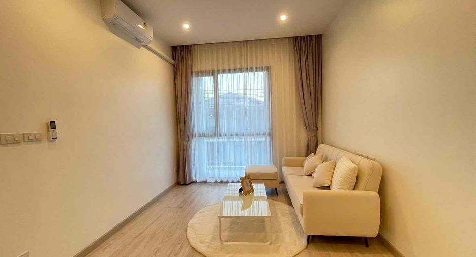 Villa en alquiler de 4 habitaciones en Bang Lamung, Chonburi