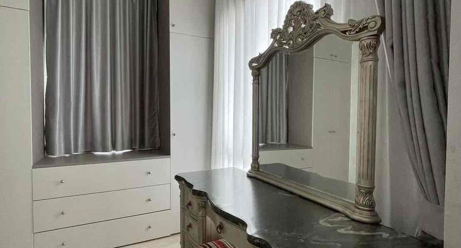 Villa en alquiler de 4 habitaciones en Bang Lamung, Chonburi