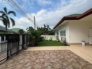 Villa zur Miete mit 3 Zimmer in Bang Lamung, Chonburi