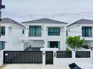 Villa zur Miete mit 4 Zimmer in Bang Lamung, Chonburi
