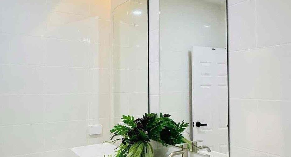 For rent 4 bedrooms villa in Bang Lamung, Chonburi