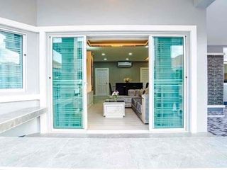 Villa zur Miete mit 4 Zimmer in Bang Lamung, Chonburi