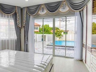Villa zur Miete mit 4 Zimmer in Bang Lamung, Chonburi