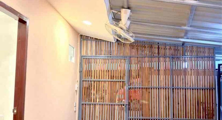 À louer 2 chambres villa à Bang Lamung, Chonburi