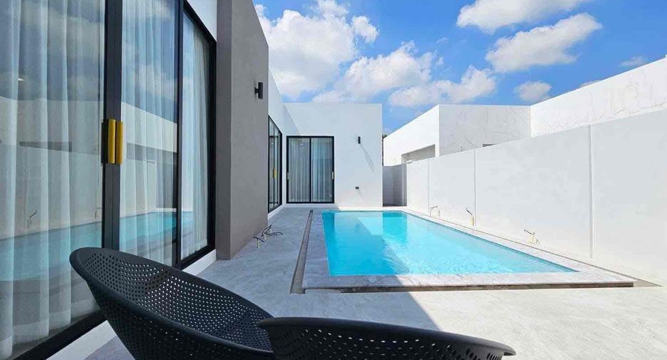 Villa zur Miete und zum Kauf mit 3 Zimmer in Bang Lamung, Chonburi