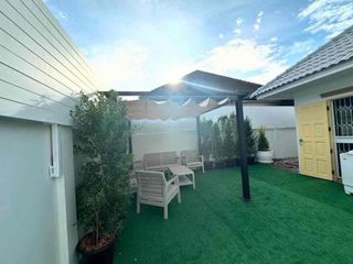 Villa en alquiler de 3 habitaciones en Bang Lamung, Chonburi