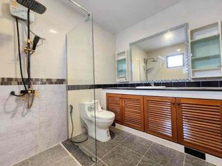 Villa en alquiler de 3 habitaciones en Bang Lamung, Chonburi