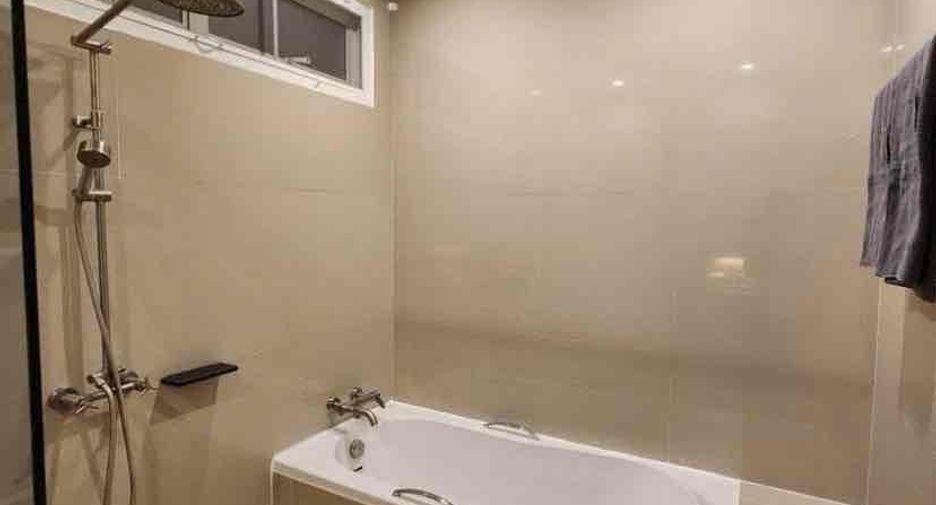 For rent 3 ベッドルーム villa in Bang Lamung, Chonburi