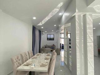Villa en alquiler de 4 habitaciones en Bang Lamung, Chonburi