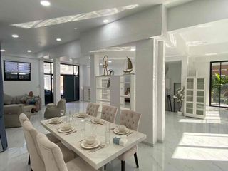 Villa en alquiler de 4 habitaciones en Bang Lamung, Chonburi