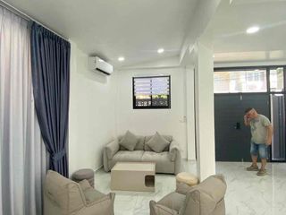 Villa en alquiler de 4 habitaciones en Bang Lamung, Chonburi