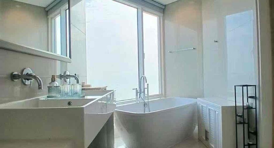 For rent 3 bedrooms apartment in Bang Lamung, Chonburi