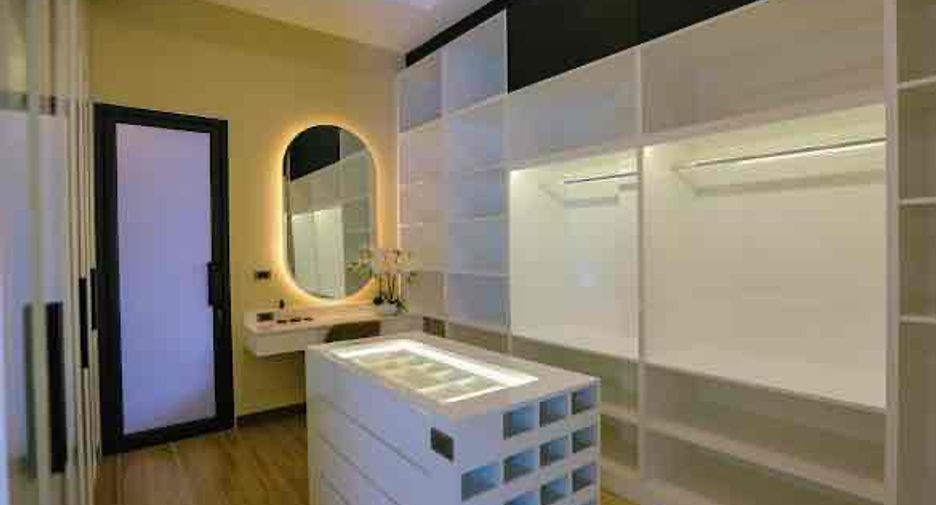 Villa zum Kauf und zur Miete mit 4 Zimmer in Bang Lamung, Chonburi