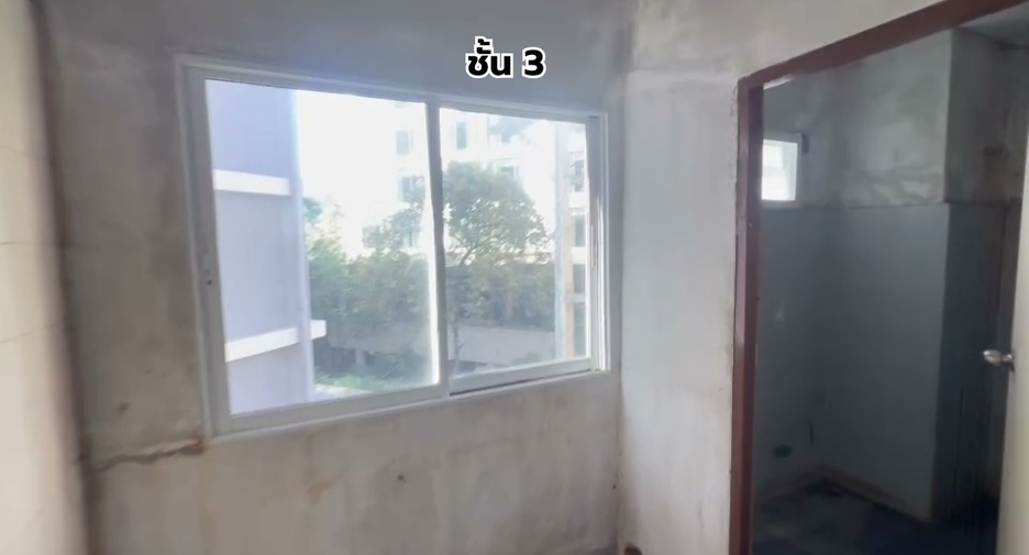 Gewerbefläche zum Kauf mit 5 Zimmer in Mueang Chiang Mai, Chiang Mai