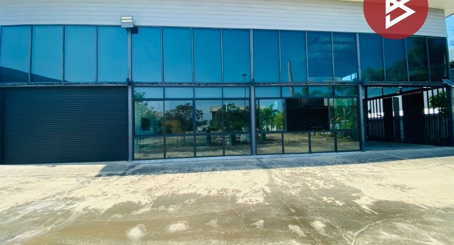 À vendre entrepôt à Sam Phran, Nakhon Pathom