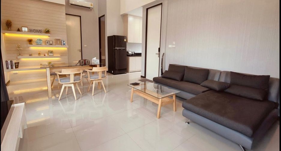 Villa en alquiler de 2 habitaciones en Bang Lamung, Chonburi