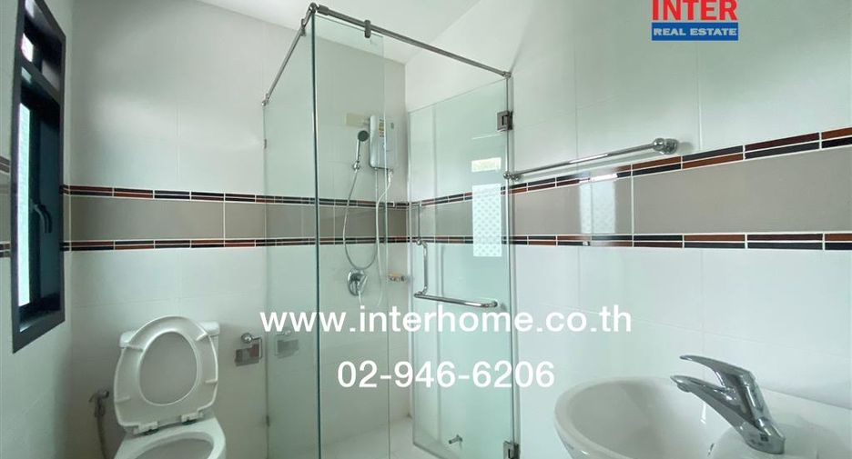 Haus zum Kauf mit 4 Zimmer in Mueang Samut Prakan, Samut Prakan
