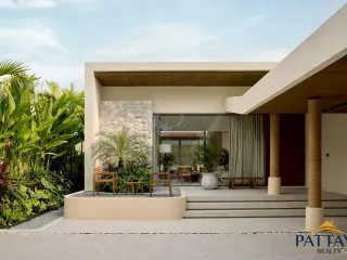 For rent and for sale 3 bedrooms house in Na Jomtien, Pattaya