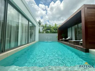 For rent and for sale 3 bedrooms house in Na Jomtien, Pattaya