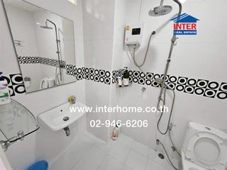 For sale 5 bedrooms townhouse in Khlong Sam Wa, Bangkok