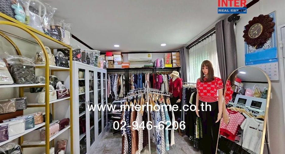 For sale 5 bedrooms townhouse in Khlong Sam Wa, Bangkok