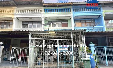 À vendre 2 chambres maison de ville à Bang Phli, Samut Prakan