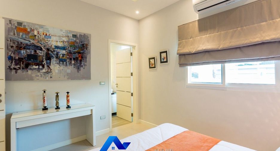 For sale 3 bedrooms villa in Hua Hin, Prachuap Khiri Khan