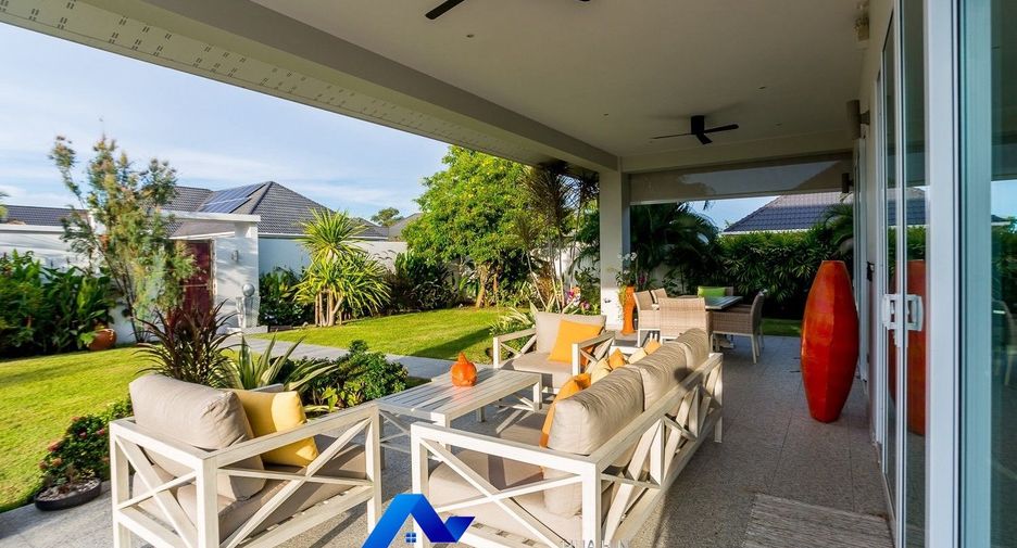For sale 3 bedrooms villa in Hua Hin, Prachuap Khiri Khan