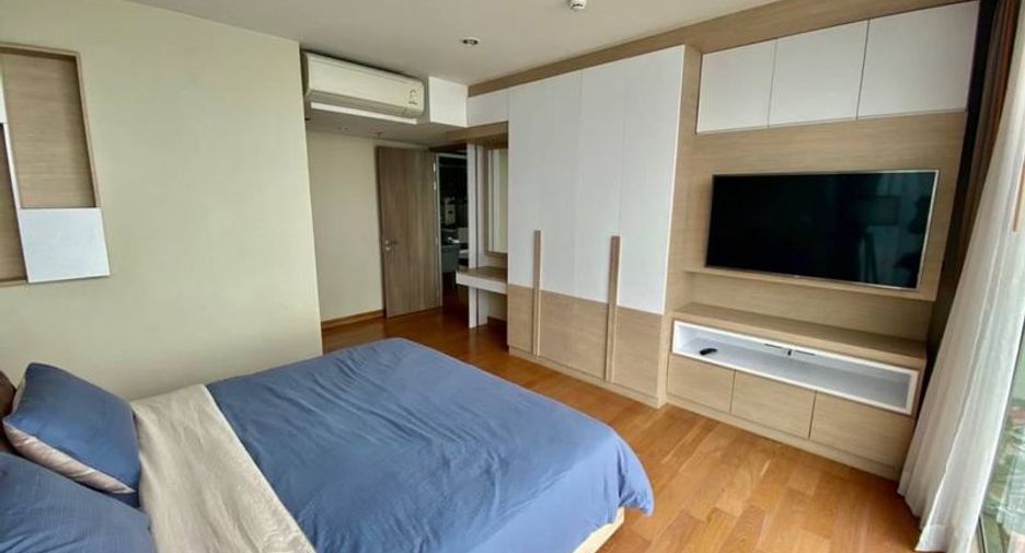 For rent 2 bedrooms condo in Si Racha, Chonburi