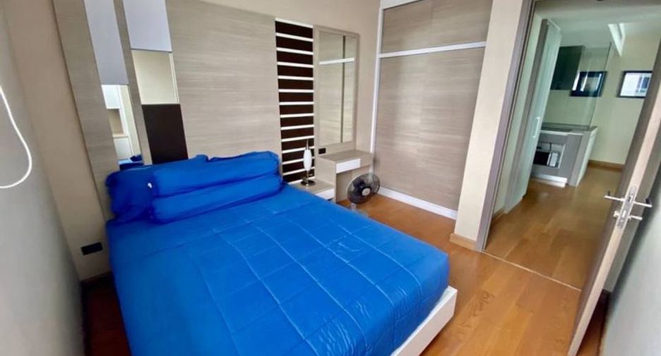 For rent 2 bedrooms condo in Si Racha, Chonburi