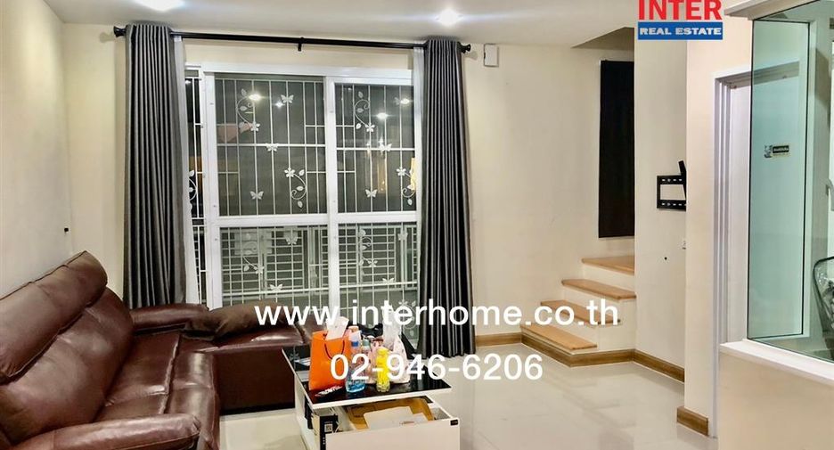 For sale 4 bedrooms townhouse in Prawet, Bangkok