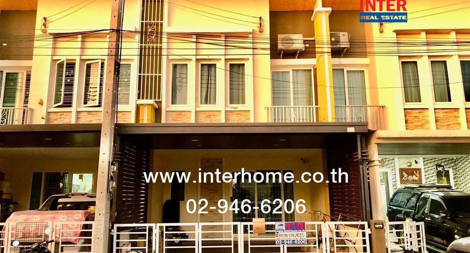 For sale 4 bedrooms townhouse in Prawet, Bangkok