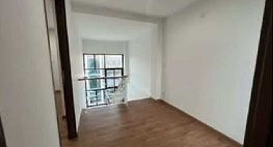 For rent 6 bedrooms office in Bang Phli, Samut Prakan
