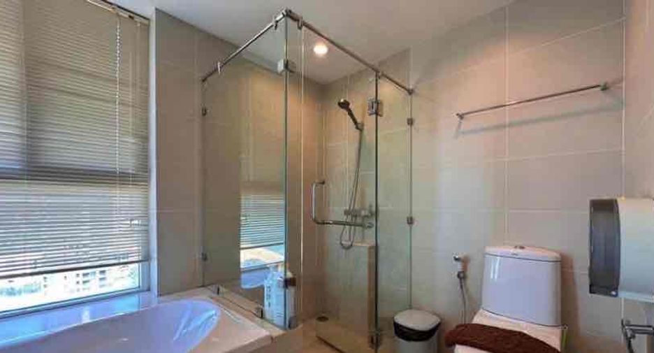 For rent 3 bedrooms condo in Bang Lamung, Chonburi