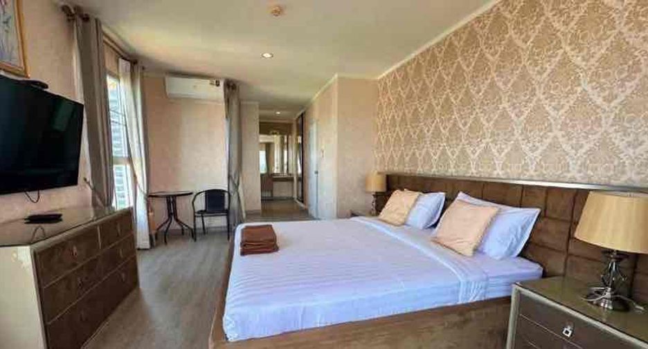 For rent 3 bedrooms condo in Bang Lamung, Chonburi