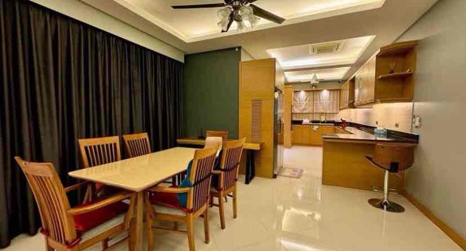 À louer 2 chambres villa à Bang Lamung, Chonburi