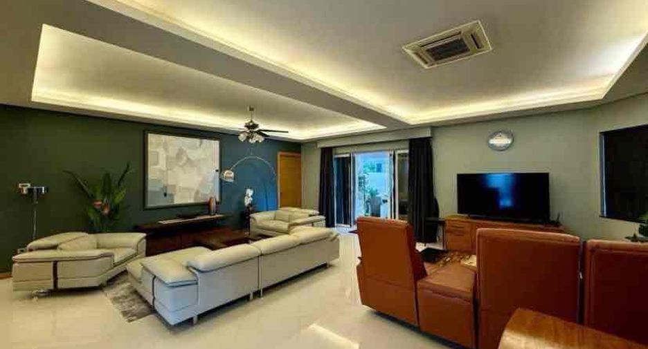 À louer 2 chambres villa à Bang Lamung, Chonburi