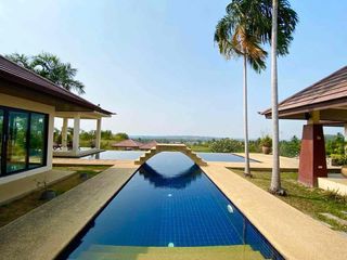 À louer 4 chambres villa à Bang Lamung, Chonburi