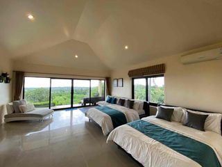 À louer 4 chambres villa à Bang Lamung, Chonburi
