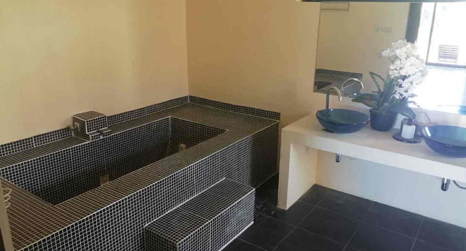 Villa zur Miete mit 4 Zimmer in Bang Lamung, Chonburi