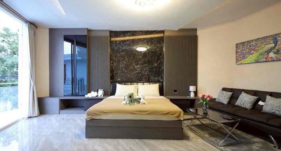 For rent 7 bedrooms villa in Bang Lamung, Chonburi