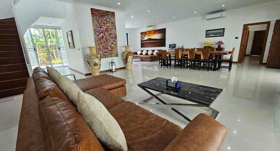 For rent 6 bedrooms villa in Bang Lamung, Chonburi