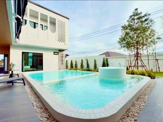 Villa zur Miete und zum Kauf mit 5 Zimmer in Bang Lamung, Chonburi