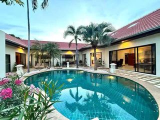 For rent 4 ベッドルーム villa in Bang Lamung, Chonburi
