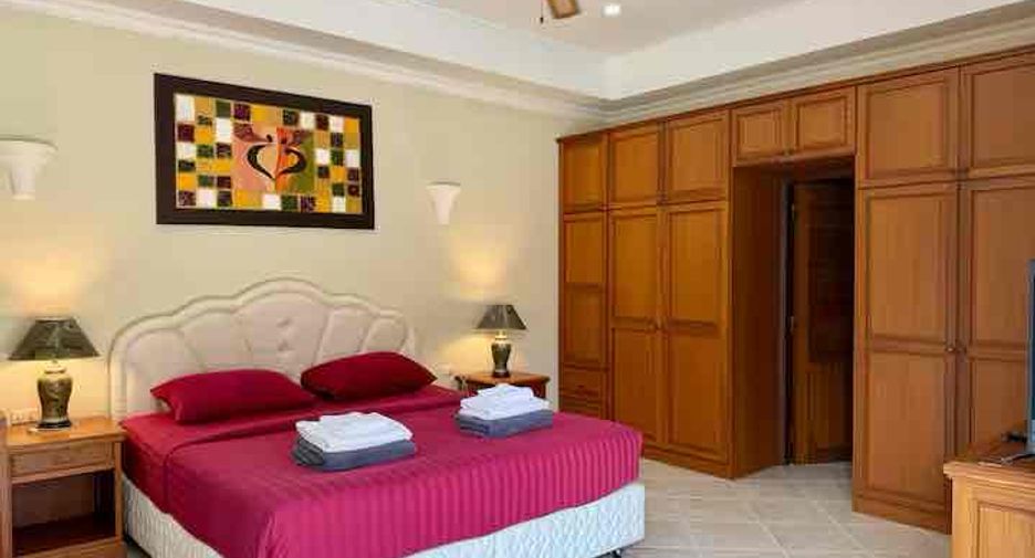 For rent 4 ベッドルーム villa in Bang Lamung, Chonburi